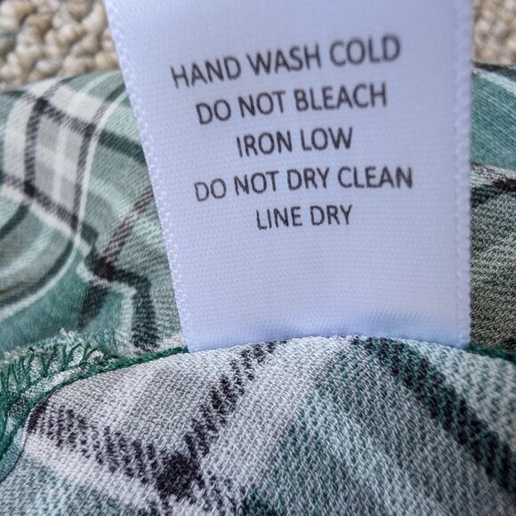 Sweet Rain Green Plaid Short Sleeve Flowy Top Small - Picture 7 of 9